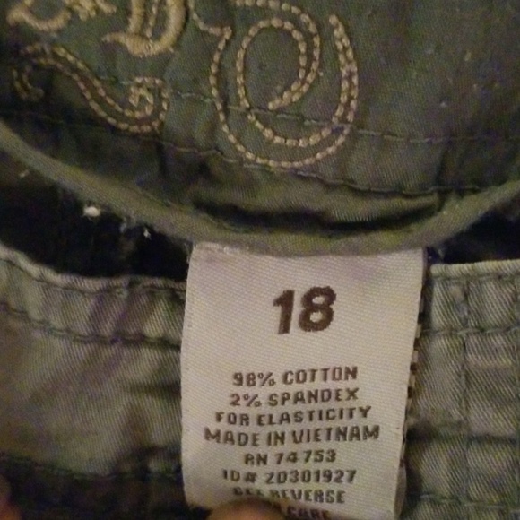 WOMEN'S capri - Picture 4 of 6